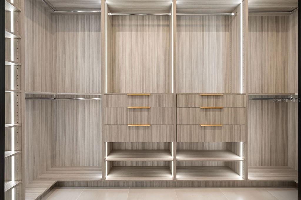 Image 69 of 83 For 5074 Isleworth Country Club Drive