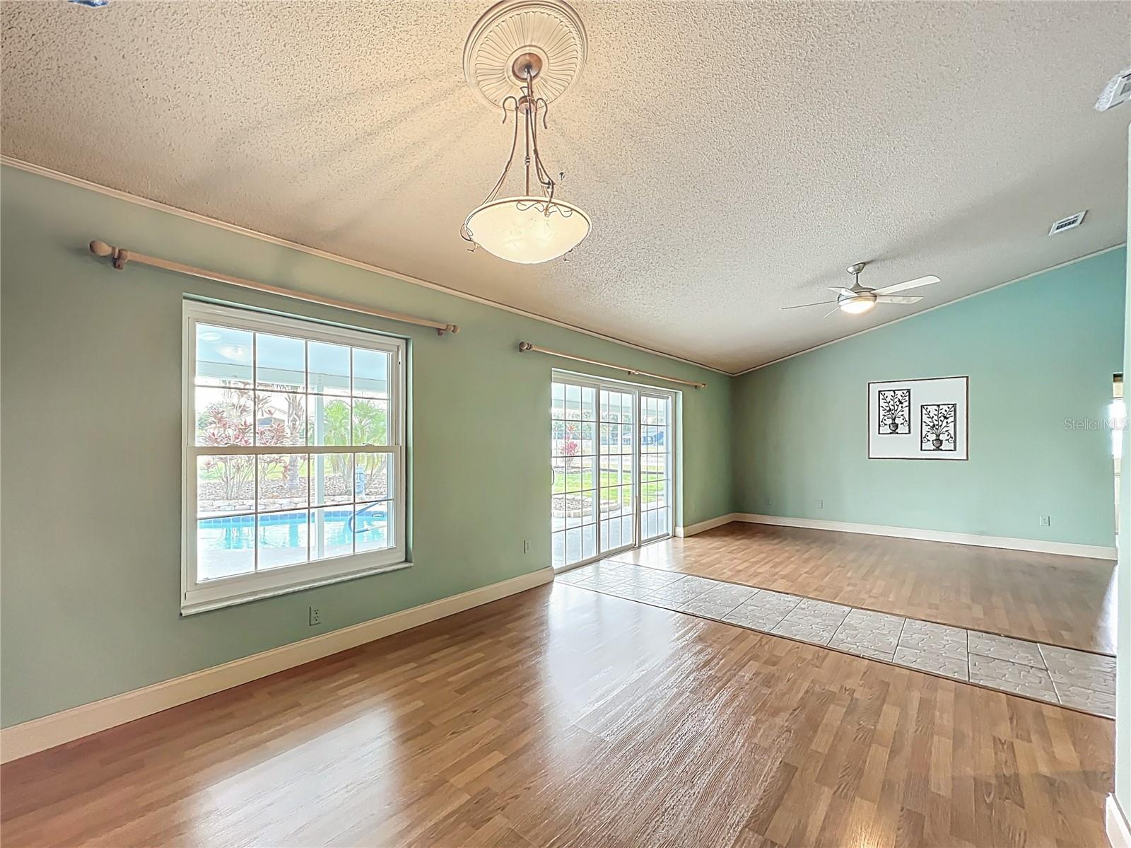 Image 11 of 87 For 3602 Daventry Court