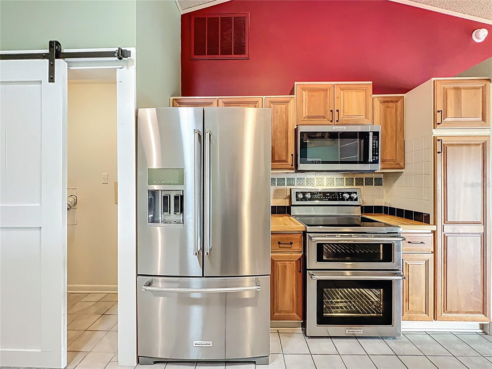 Image 19 of 87 For 3602 Daventry Court