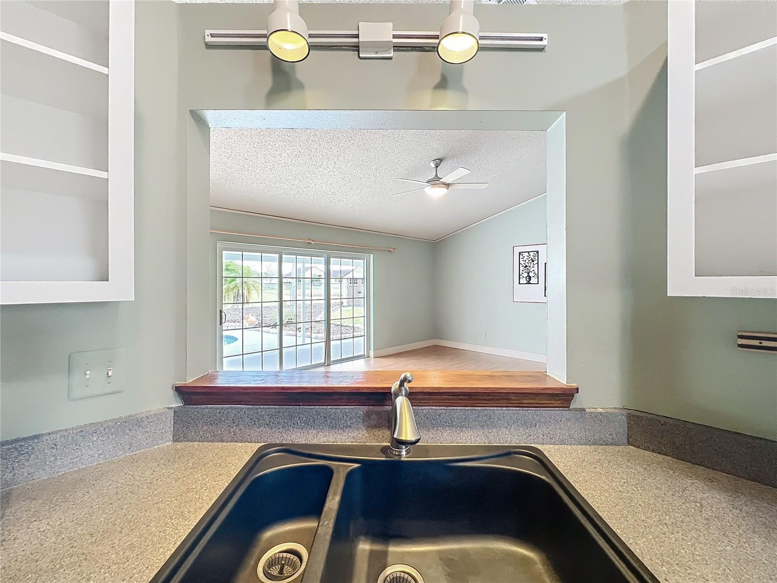 Image 24 of 87 For 3602 Daventry Court