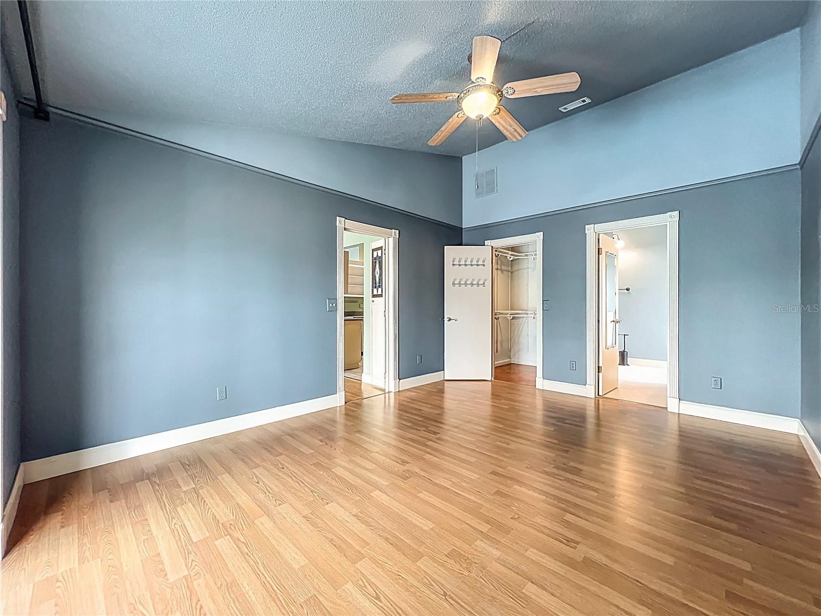 Image 32 of 87 For 3602 Daventry Court