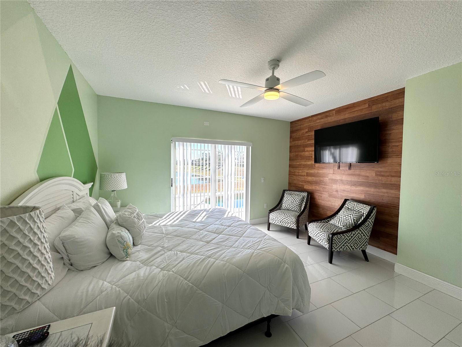 Image 13 of 37 For 7962 Golden Pond Court