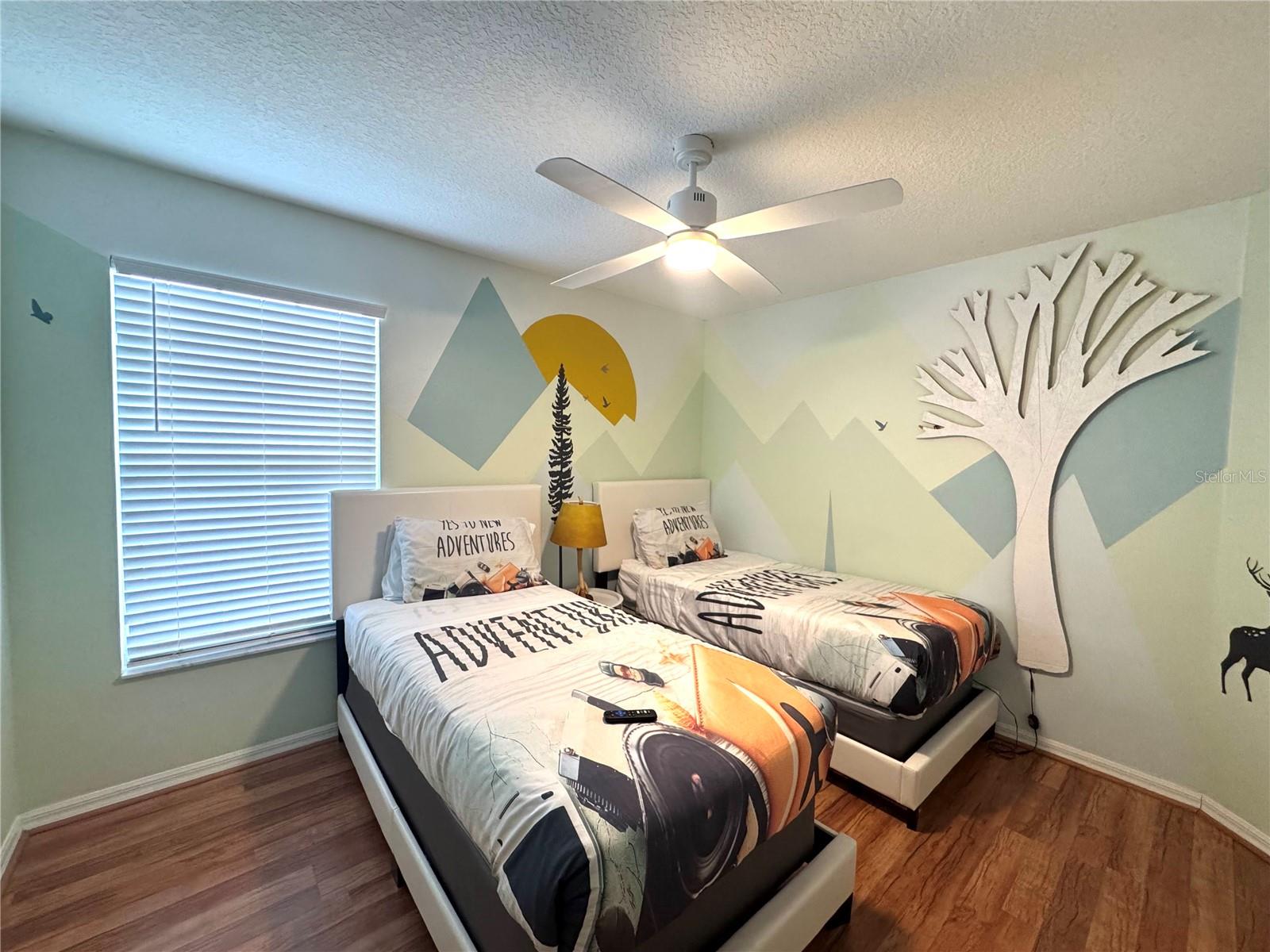 Image 22 of 37 For 7962 Golden Pond Court