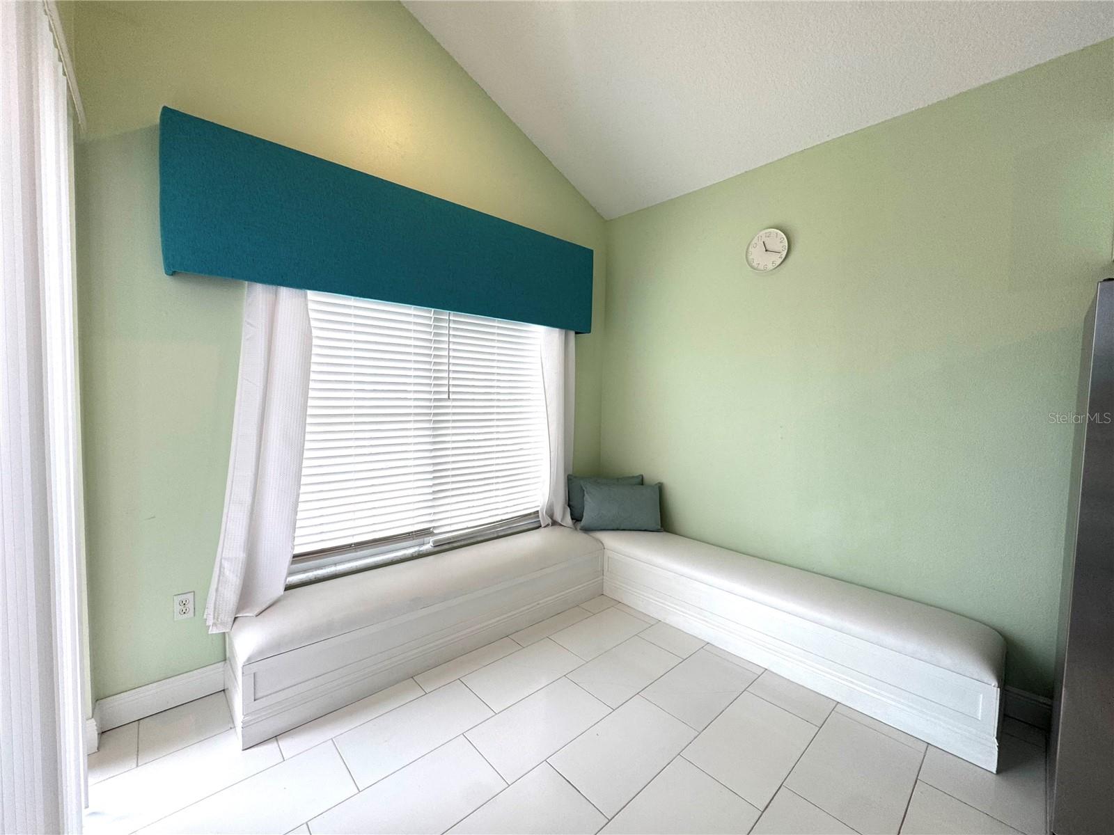 Image 23 of 37 For 7962 Golden Pond Court