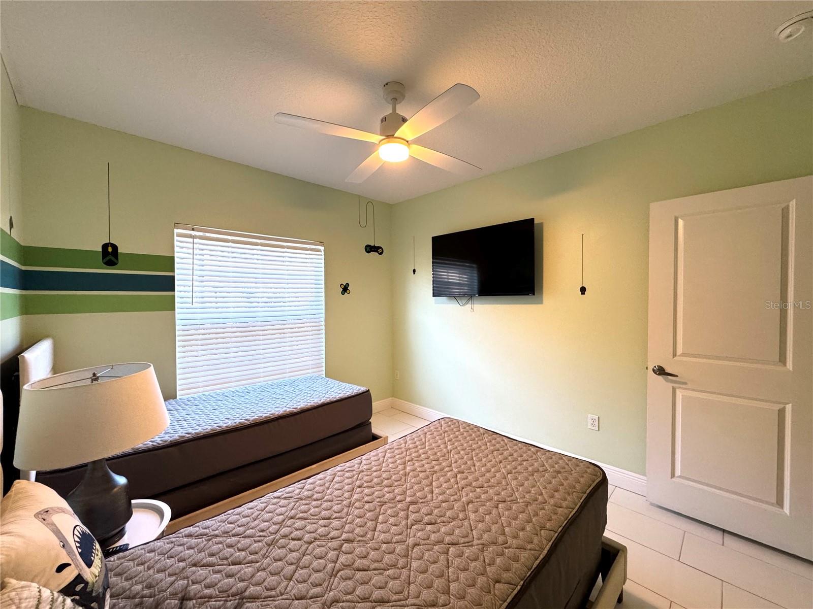 Image 29 of 37 For 7962 Golden Pond Court