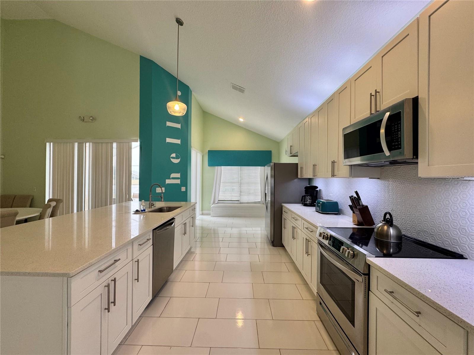 Image 7 of 37 For 7962 Golden Pond Court