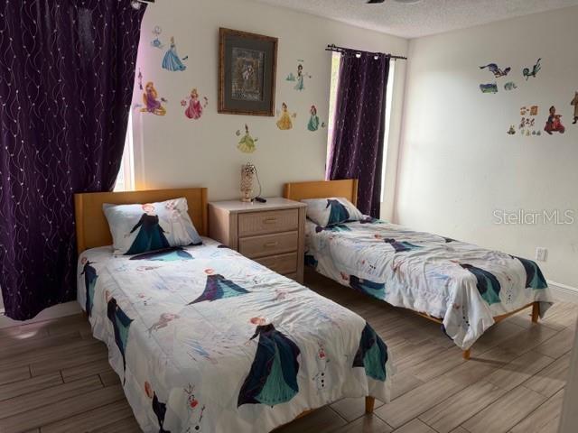 Image 25 of 50 For 2871 Picadilly Circle