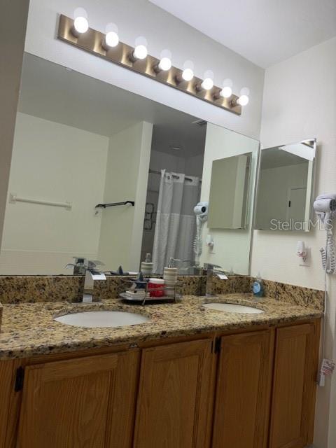 Image 33 of 50 For 2871 Picadilly Circle