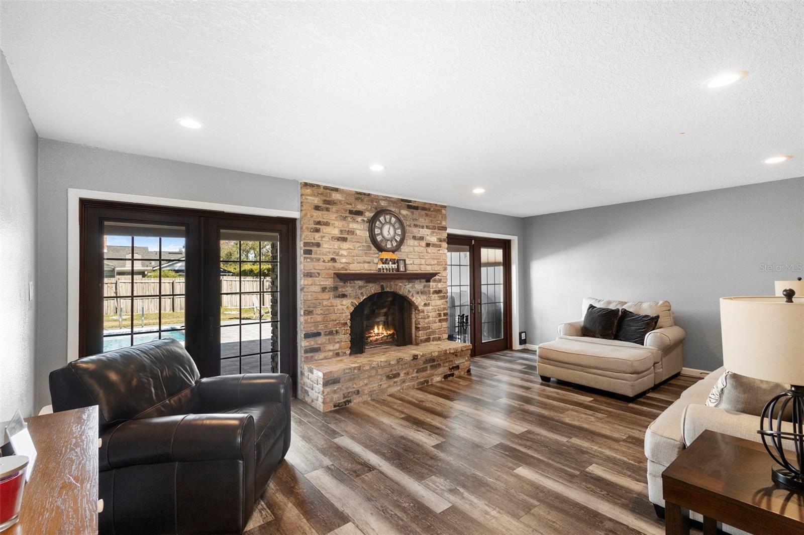 Image 14 of 50 For 190 Spring Lake Drive