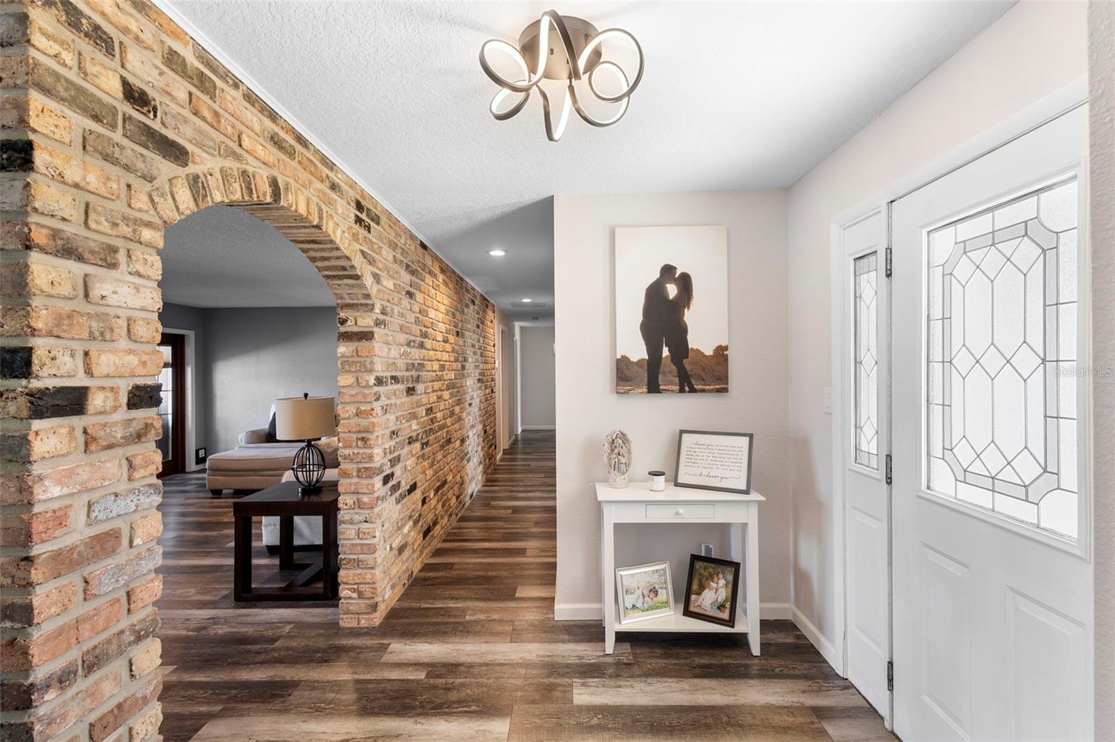 Image 18 of 50 For 190 Spring Lake Drive