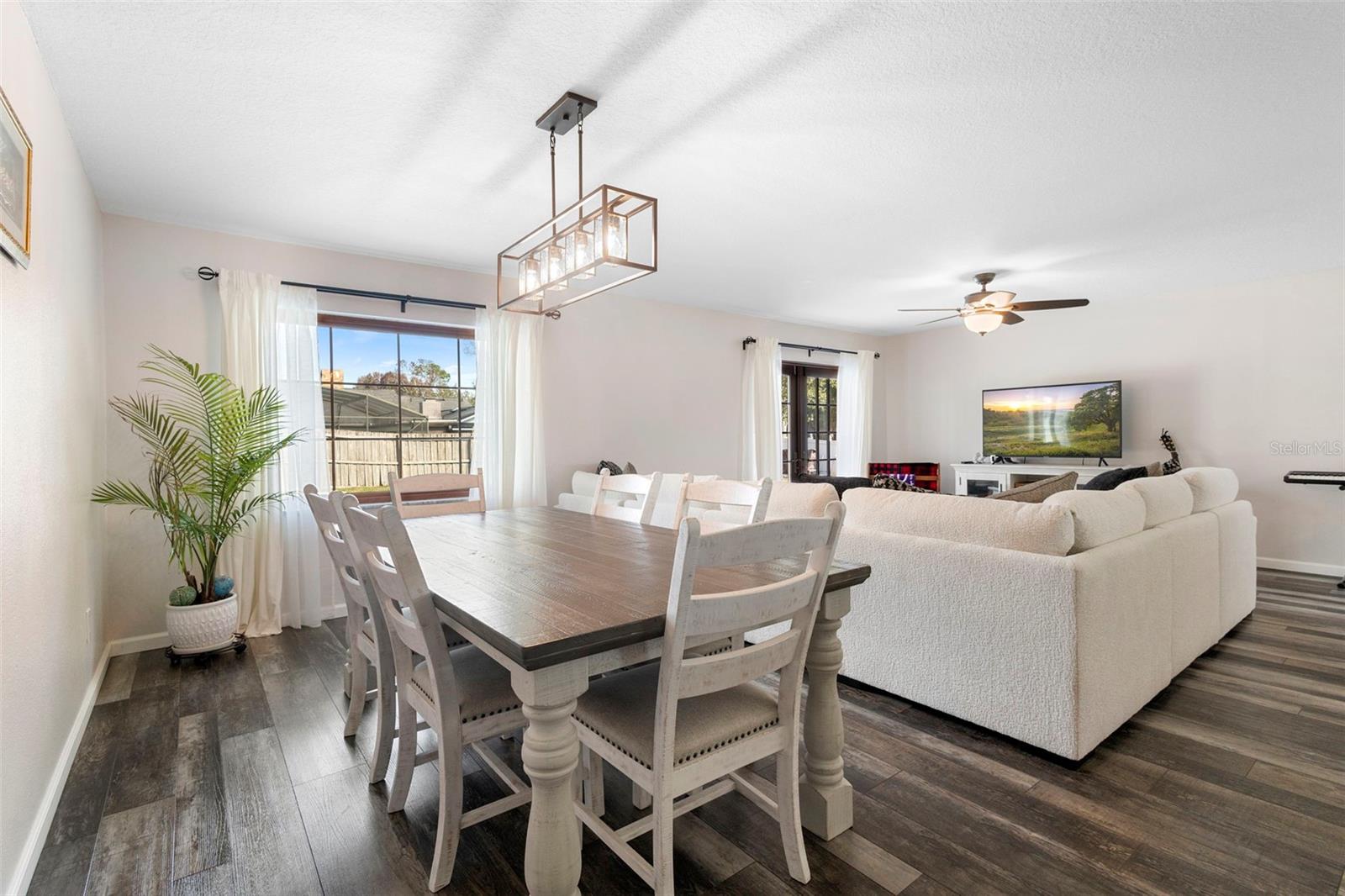 Image 20 of 50 For 190 Spring Lake Drive