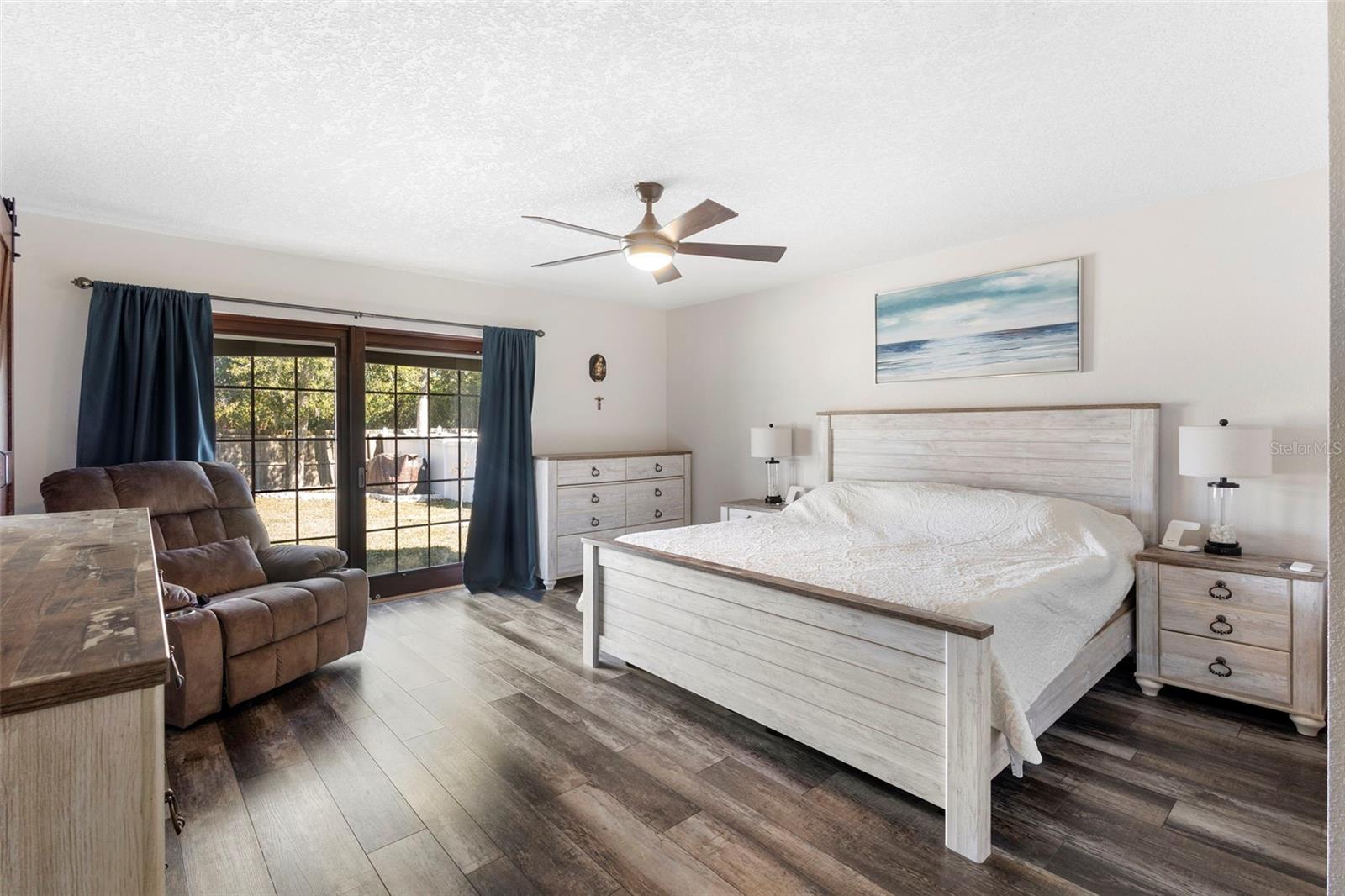 Image 25 of 50 For 190 Spring Lake Drive