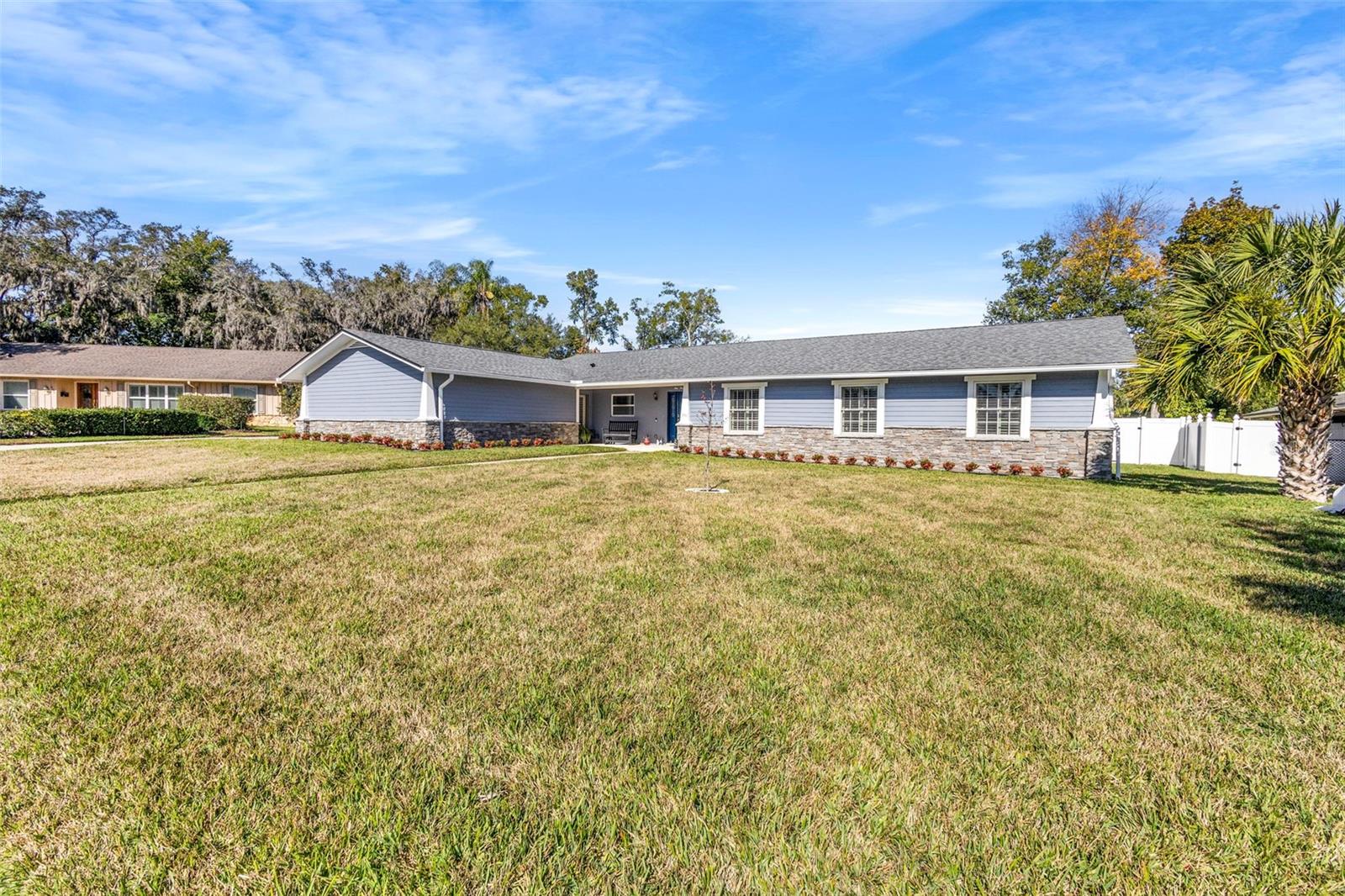 Image 3 of 50 For 190 Spring Lake Drive