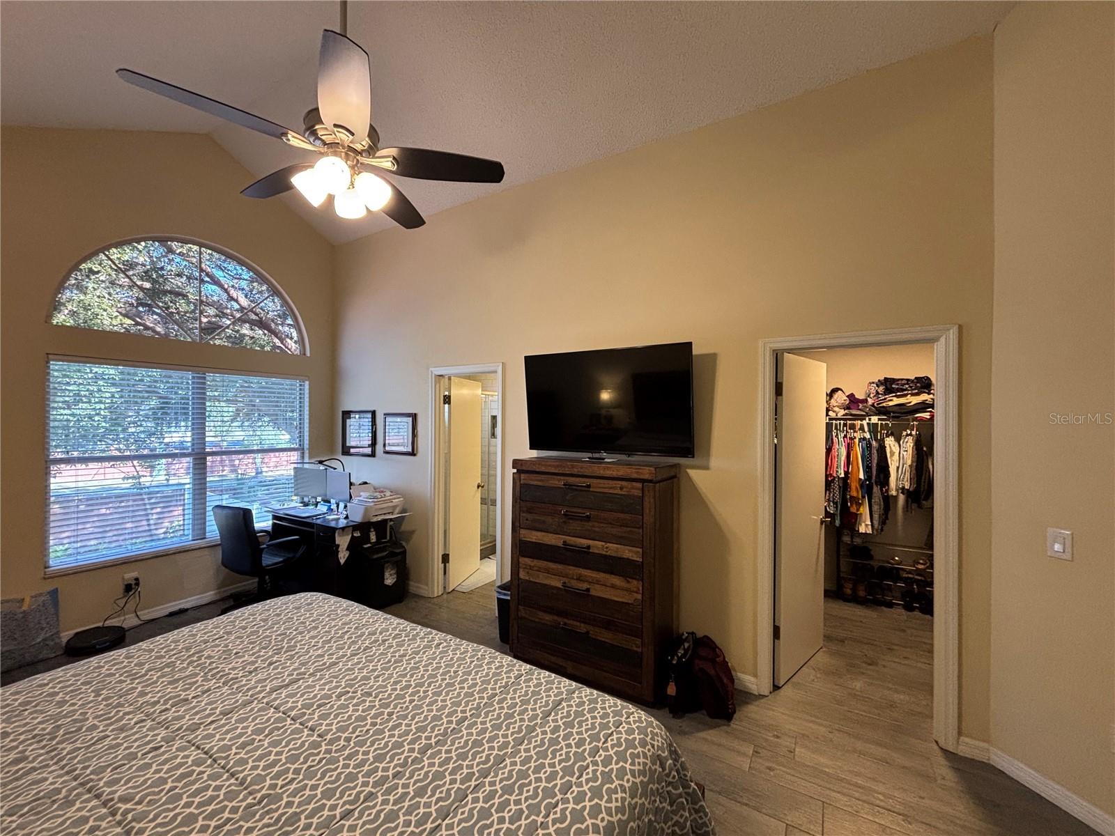 Image 16 of 33 For 5450 County Fair Court