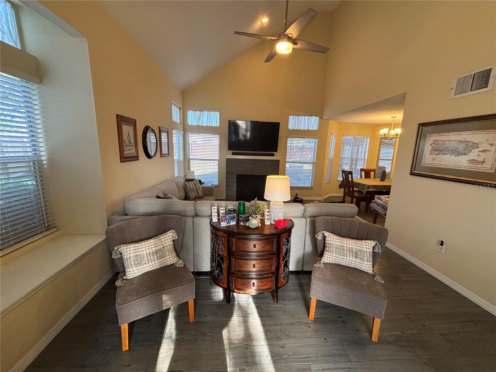 Image 3 of 33 For 5450 County Fair Court