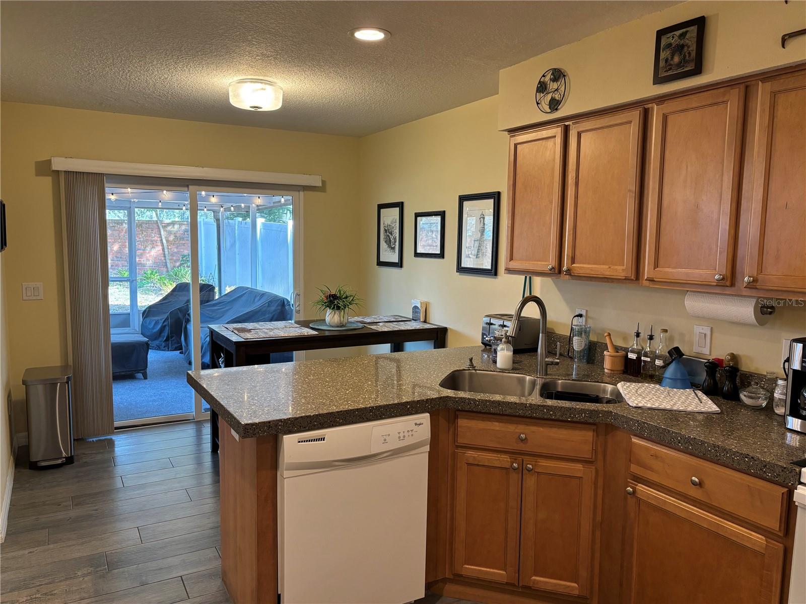 Image 7 of 33 For 5450 County Fair Court