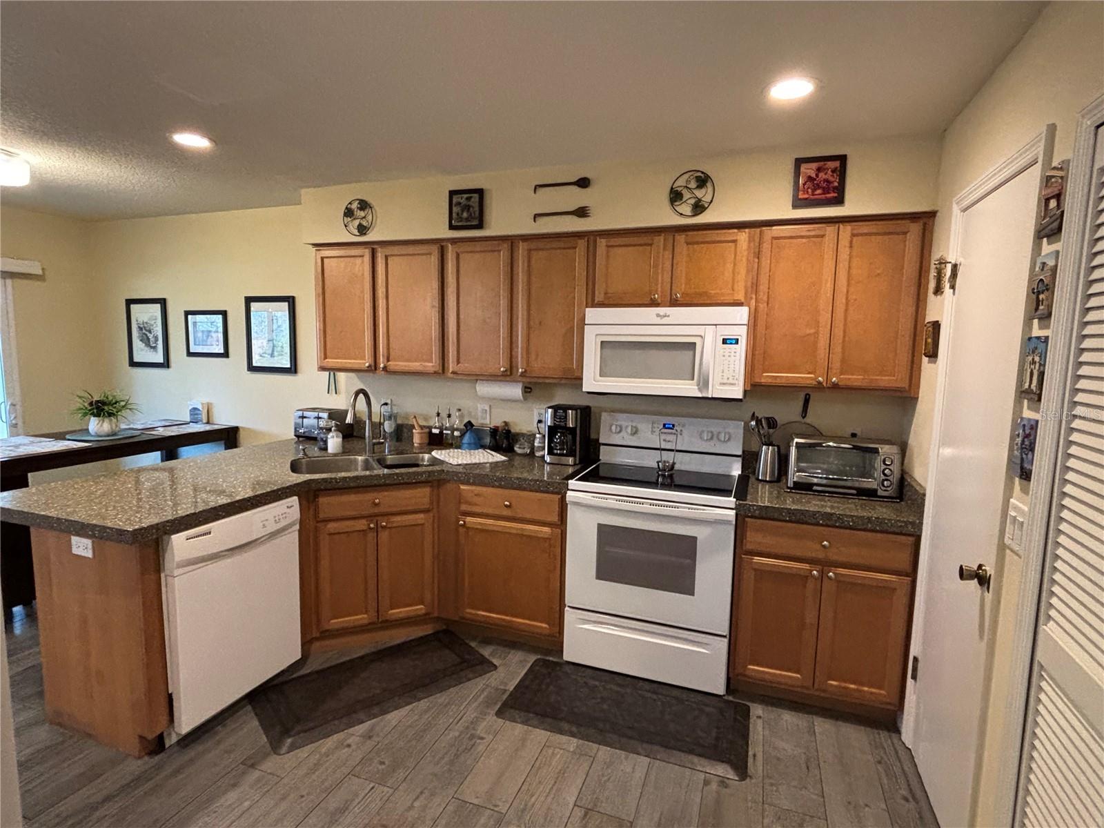 Image 9 of 33 For 5450 County Fair Court