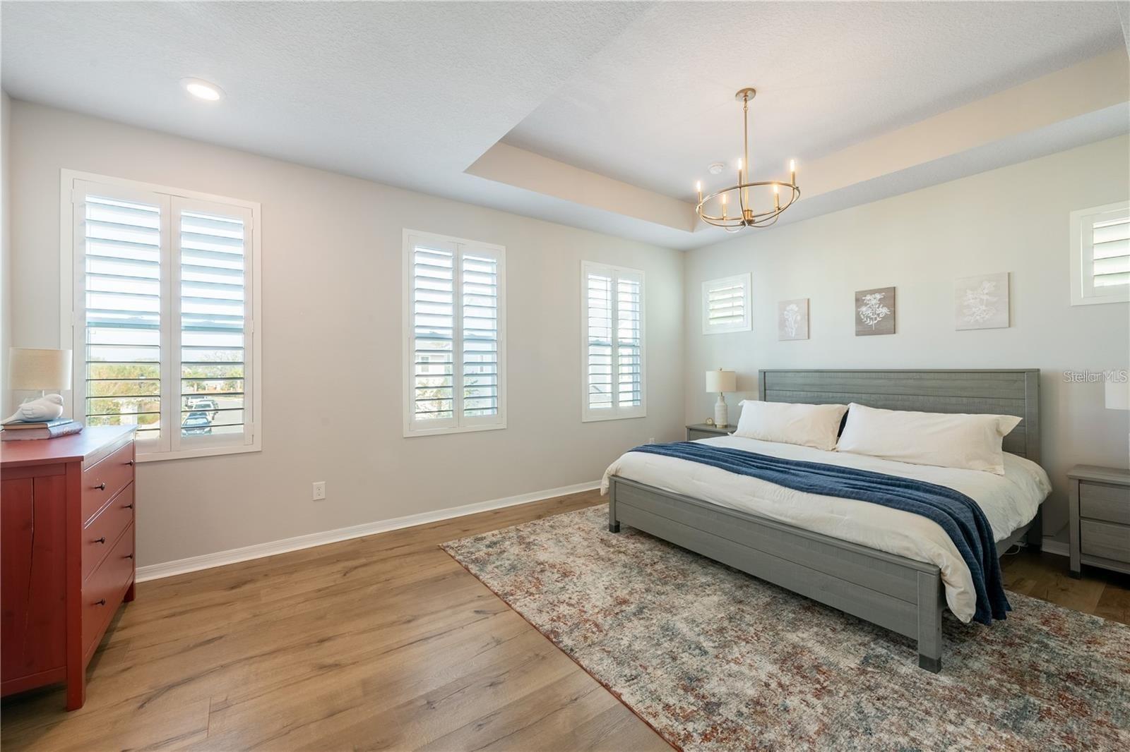 Image 20 of 34 For 934 Mckinnon Square