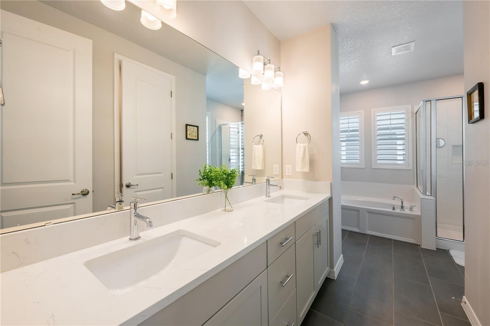 Image 23 of 34 For 934 Mckinnon Square