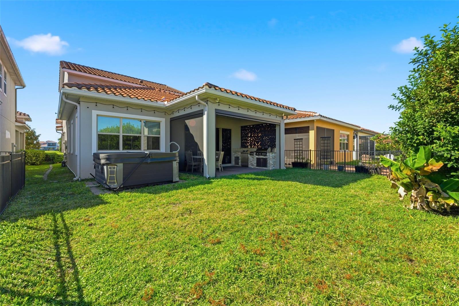 Image 28 of 69 For 13261 Oakenshaw Lane