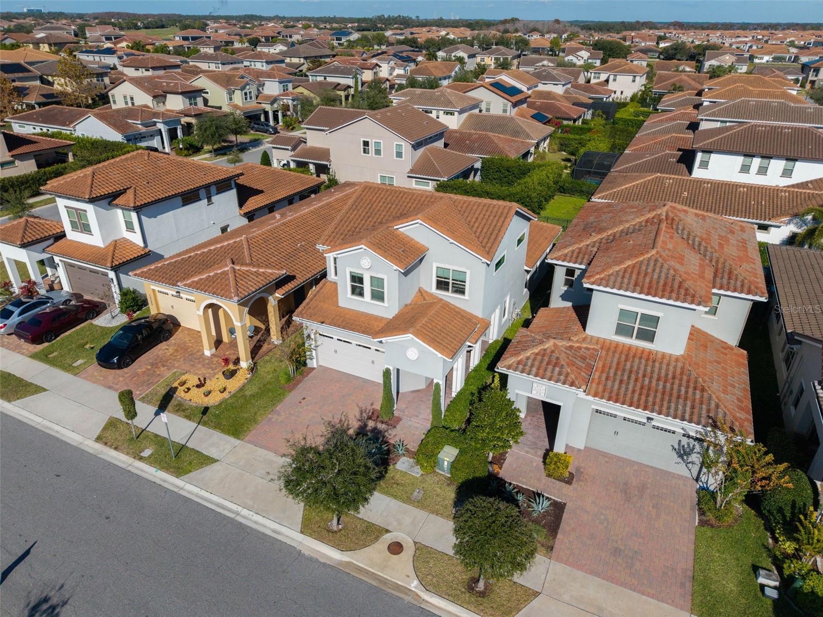 Image 43 of 69 For 13261 Oakenshaw Lane