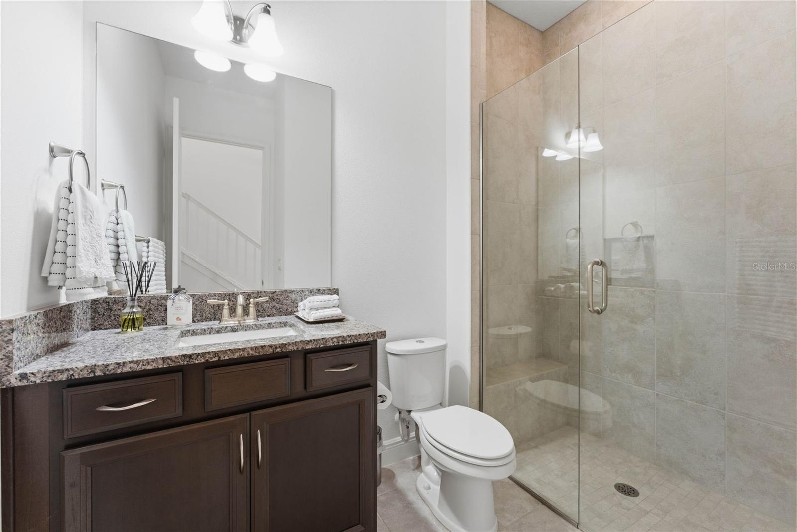 Image 9 of 69 For 13261 Oakenshaw Lane