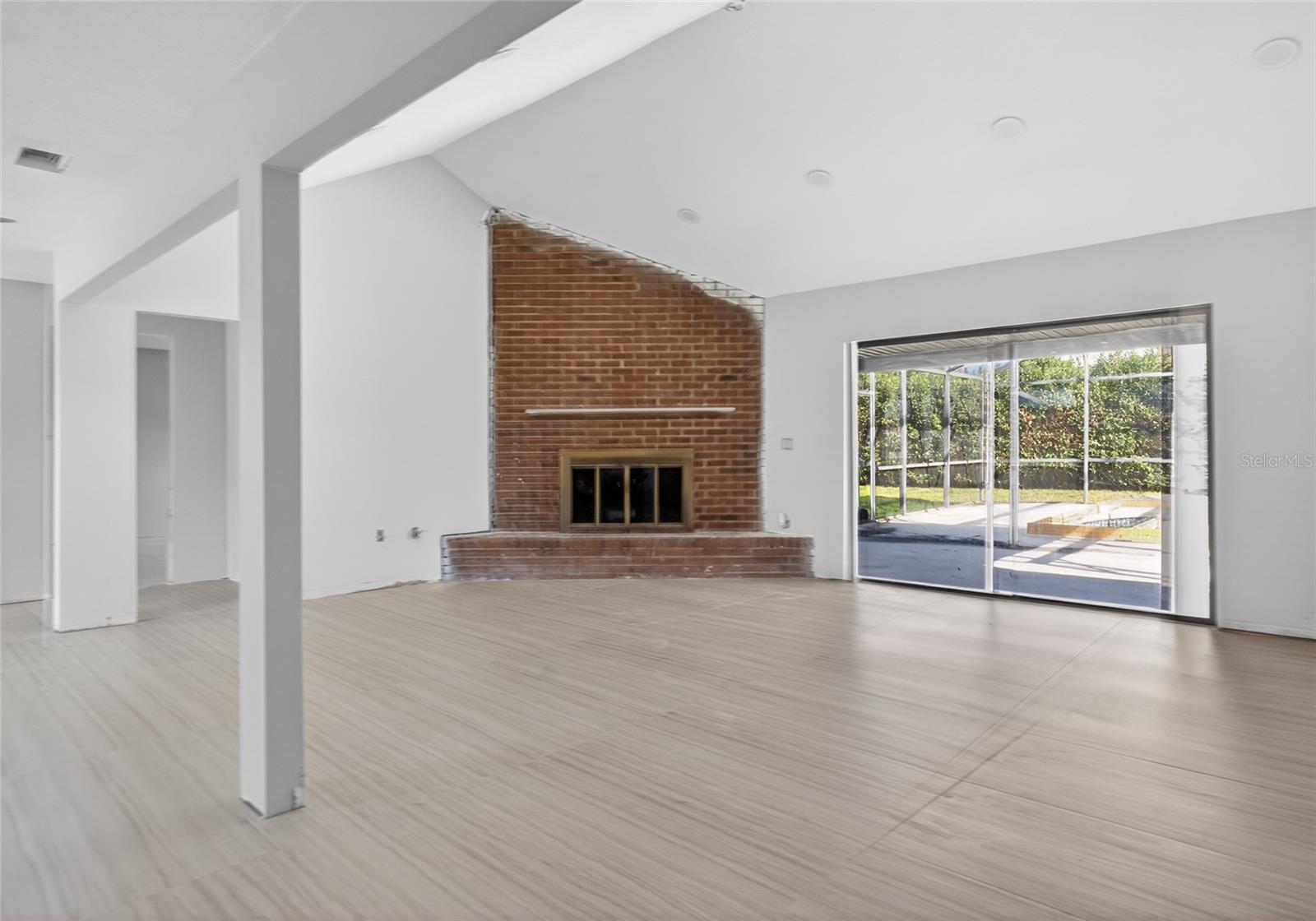 Image 11 of 35 For 5427 Ming Drive