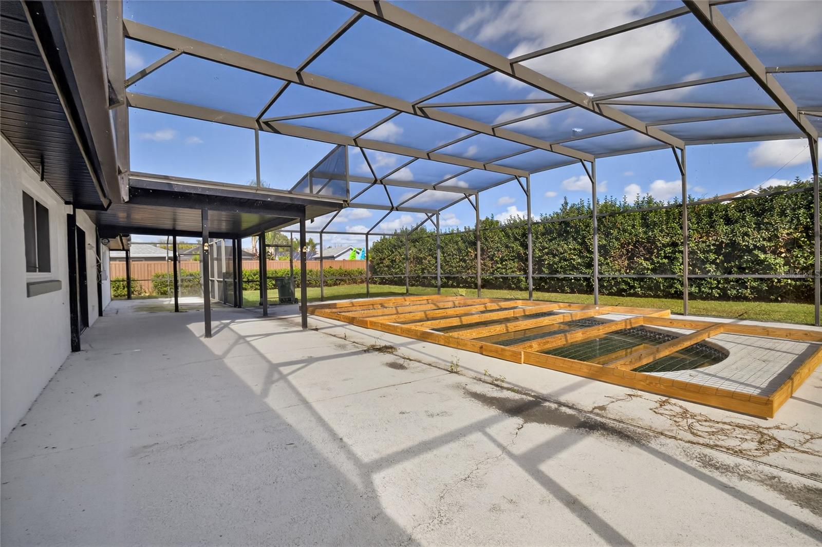 Image 25 of 35 For 5427 Ming Drive