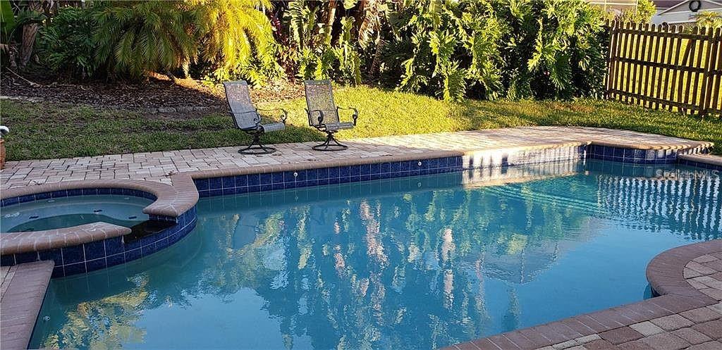 Image 2 of 12 For 412 Aster Drive