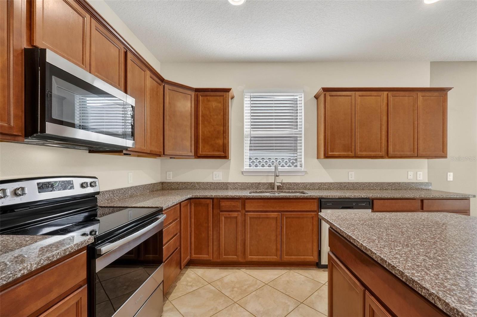 Image 12 of 60 For 8564 Rindge Road