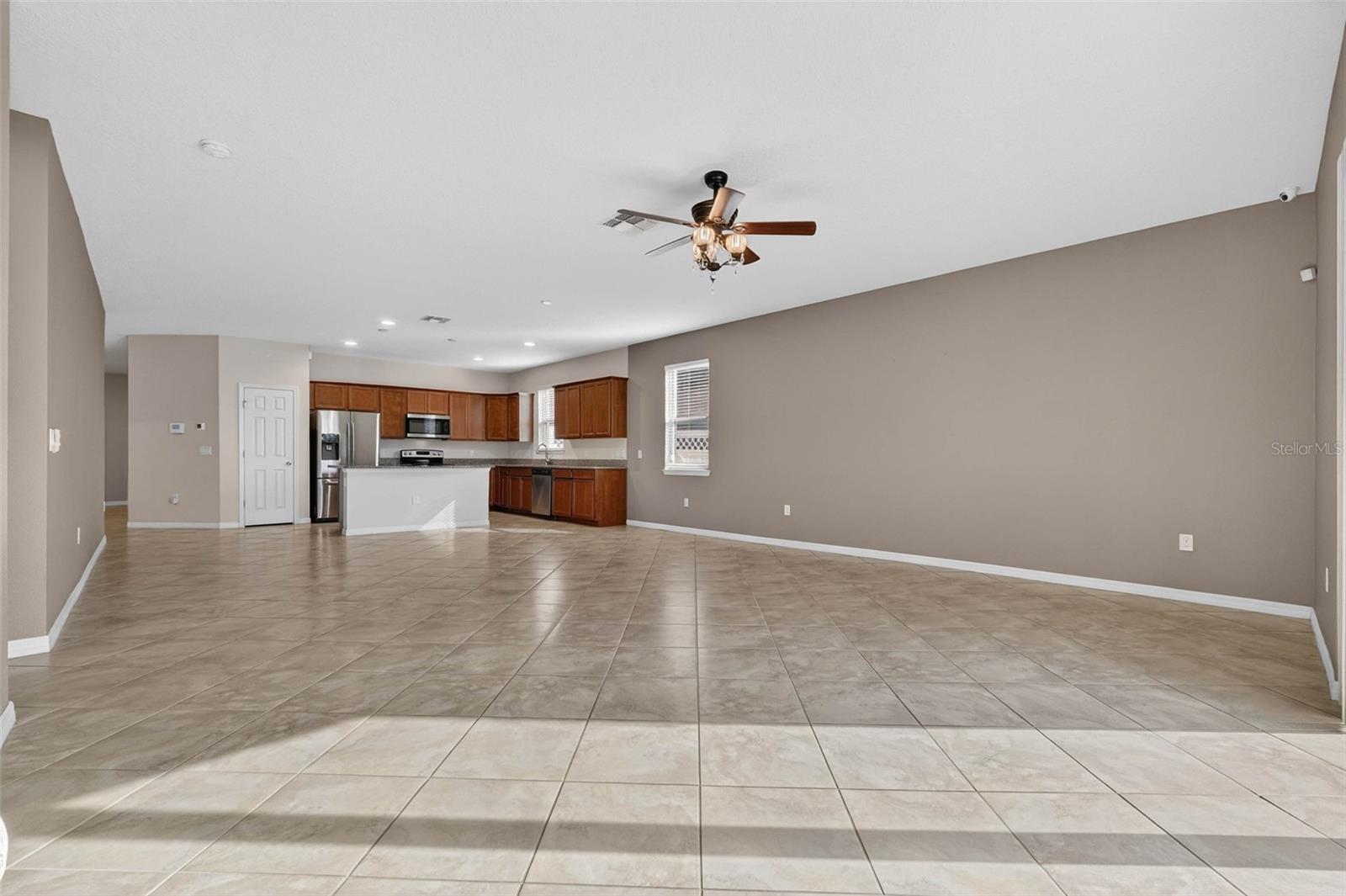 Image 21 of 60 For 8564 Rindge Road