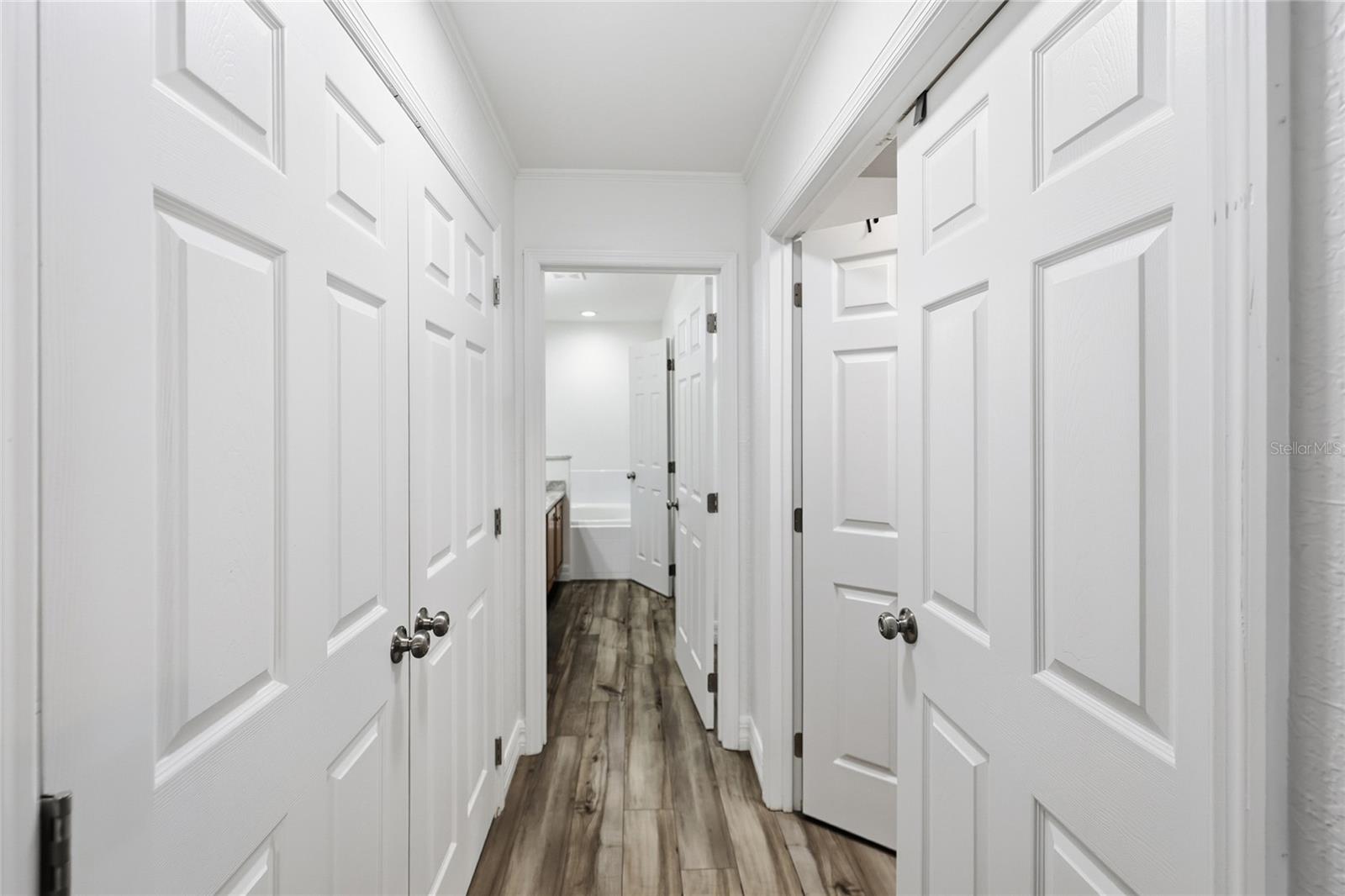 Image 22 of 51 For 14018 Evening Sky Pl