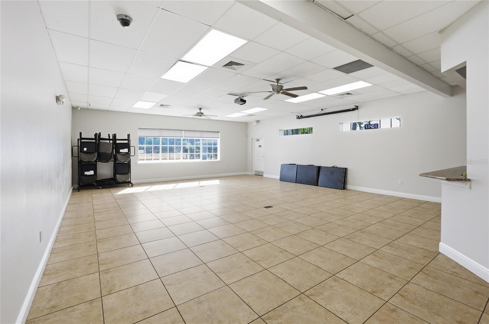 Image 43 of 51 For 14018 Evening Sky Pl