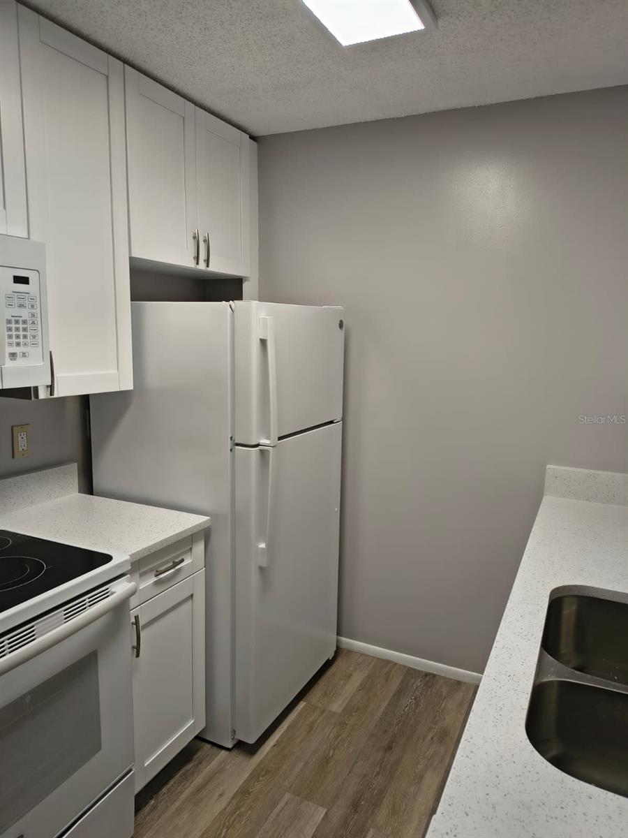 Image 16 of 20 For 711 Sugar Bay Way 313