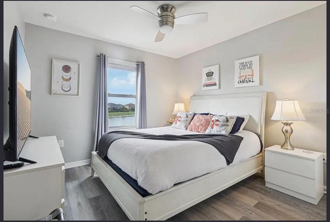 Image 15 of 74 For 7554 Oak Spring Lane