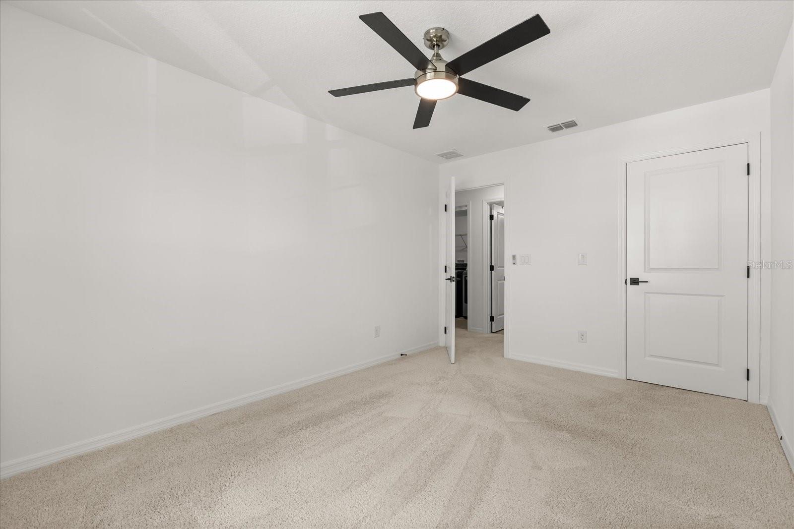 Image 25 of 41 For 2294 Endeavor Way