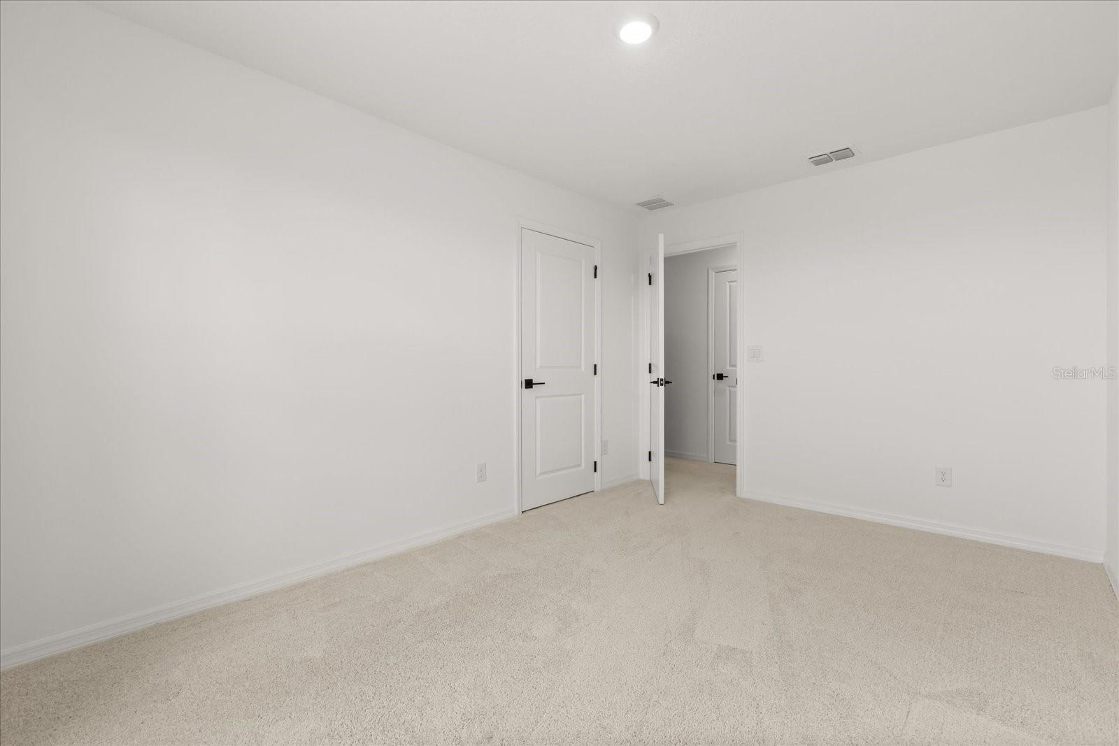 Image 27 of 41 For 2294 Endeavor Way