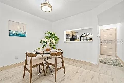 Image 4 of 22 For 25107 Northlake Drive 25107