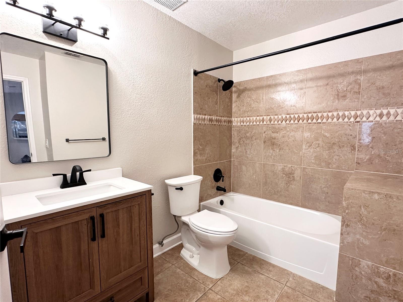 Image 10 of 14 For 5924 Sagunto Street