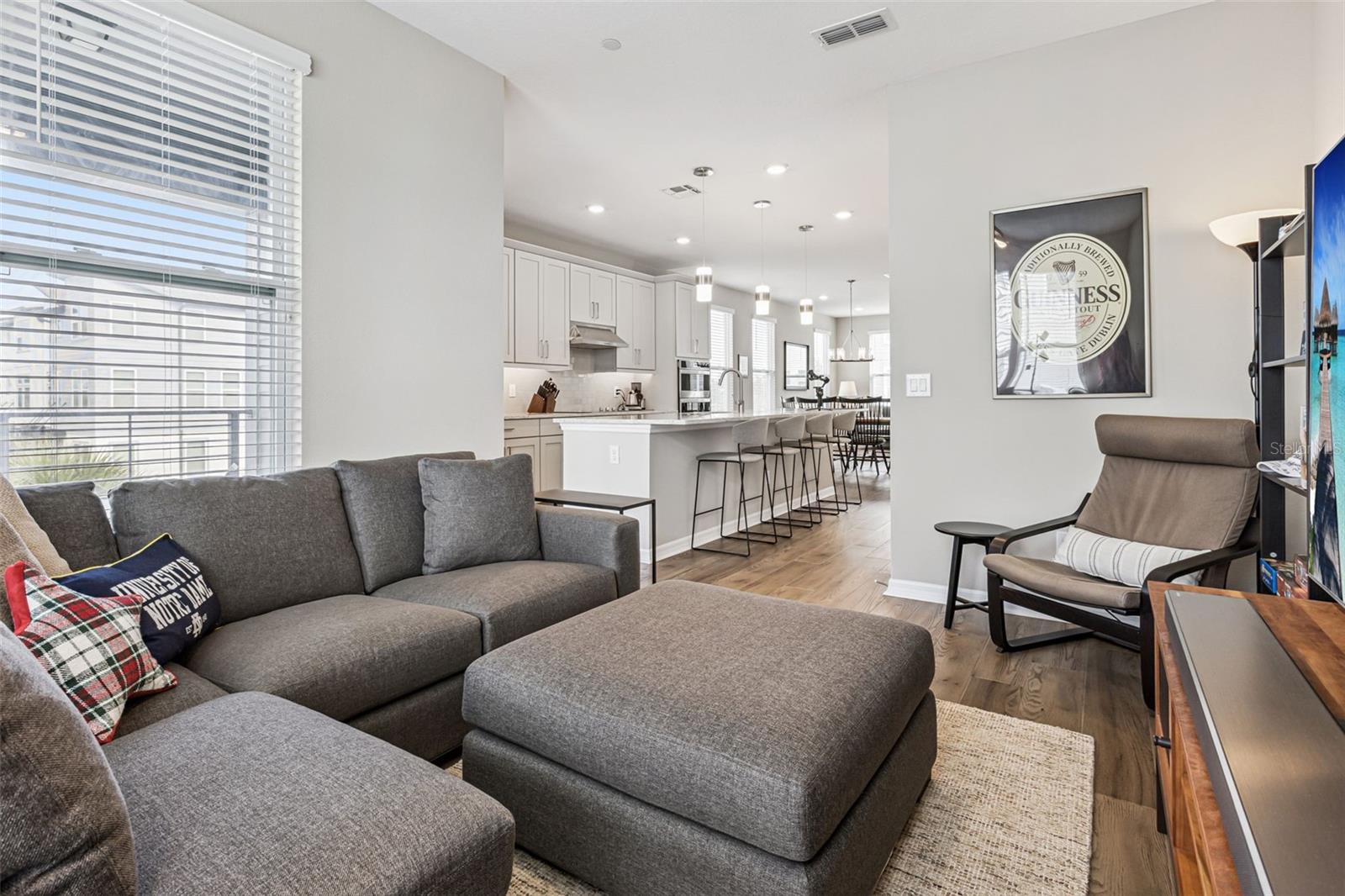 Image 28 of 77 For 12908 Gabor Avenue