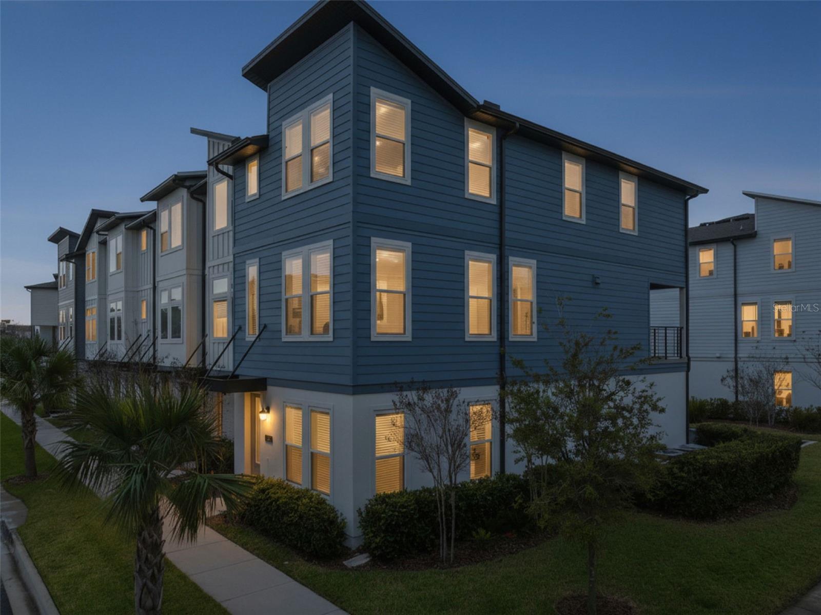 Image 4 of 77 For 12908 Gabor Avenue