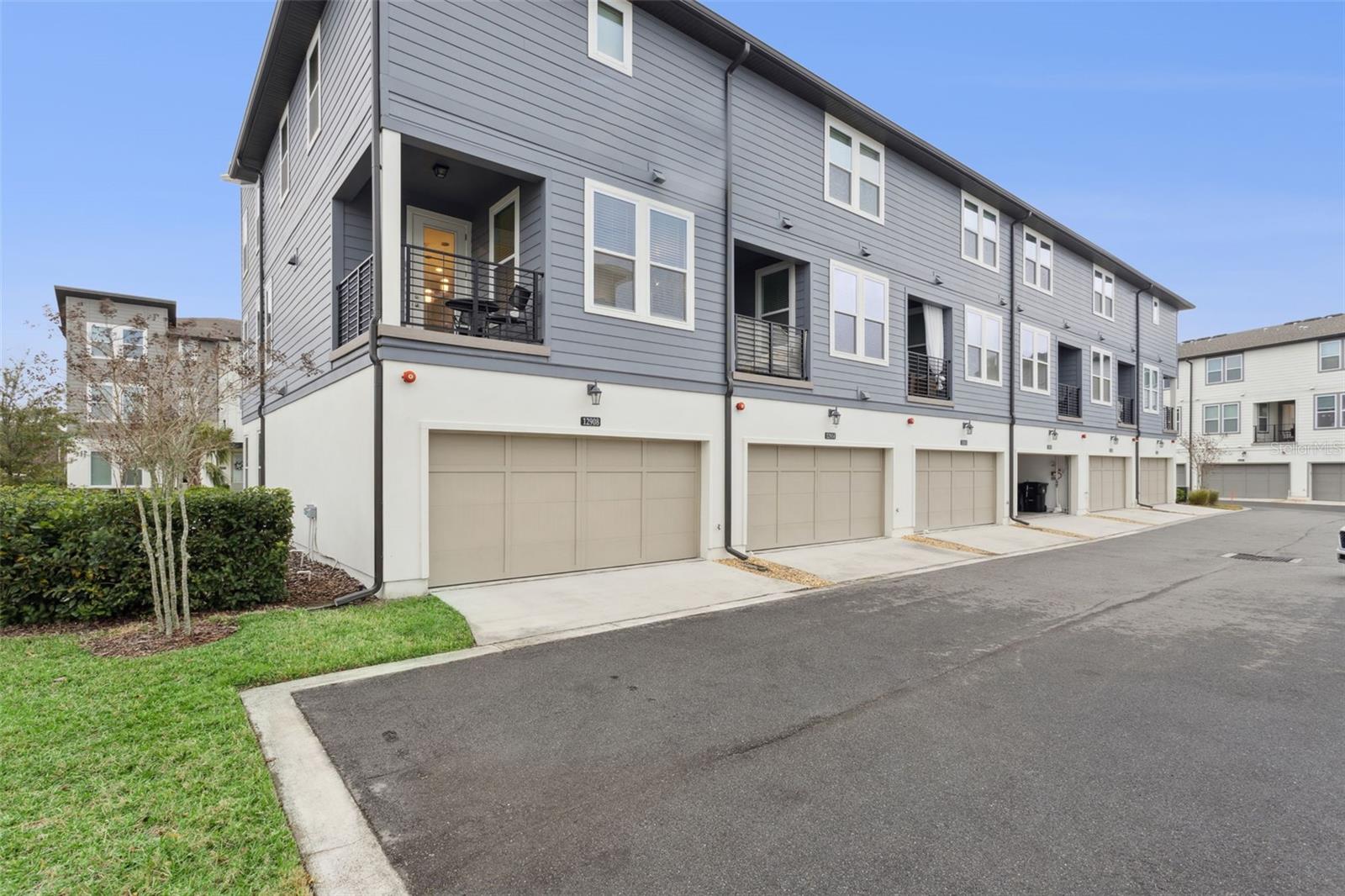 Image 45 of 77 For 12908 Gabor Avenue