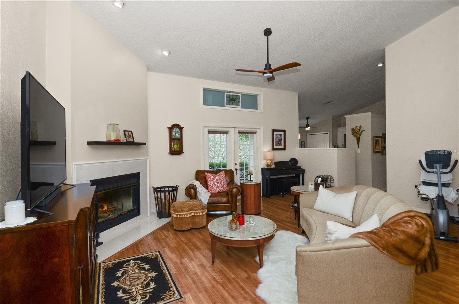 Image 13 of 34 For 601 Chautauqua Drive