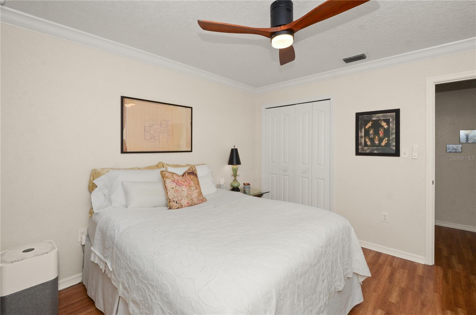 Image 18 of 34 For 601 Chautauqua Drive