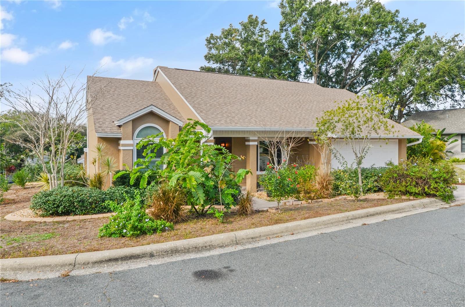 Image 2 of 34 For 601 Chautauqua Drive