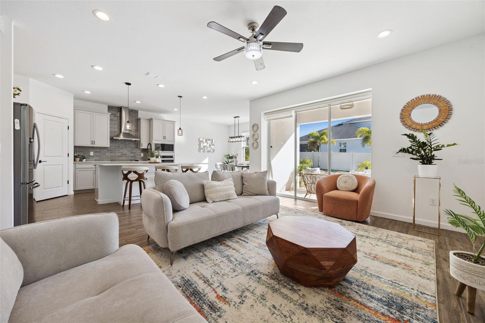 Image 14 of 76 For 4381 Davos Drive