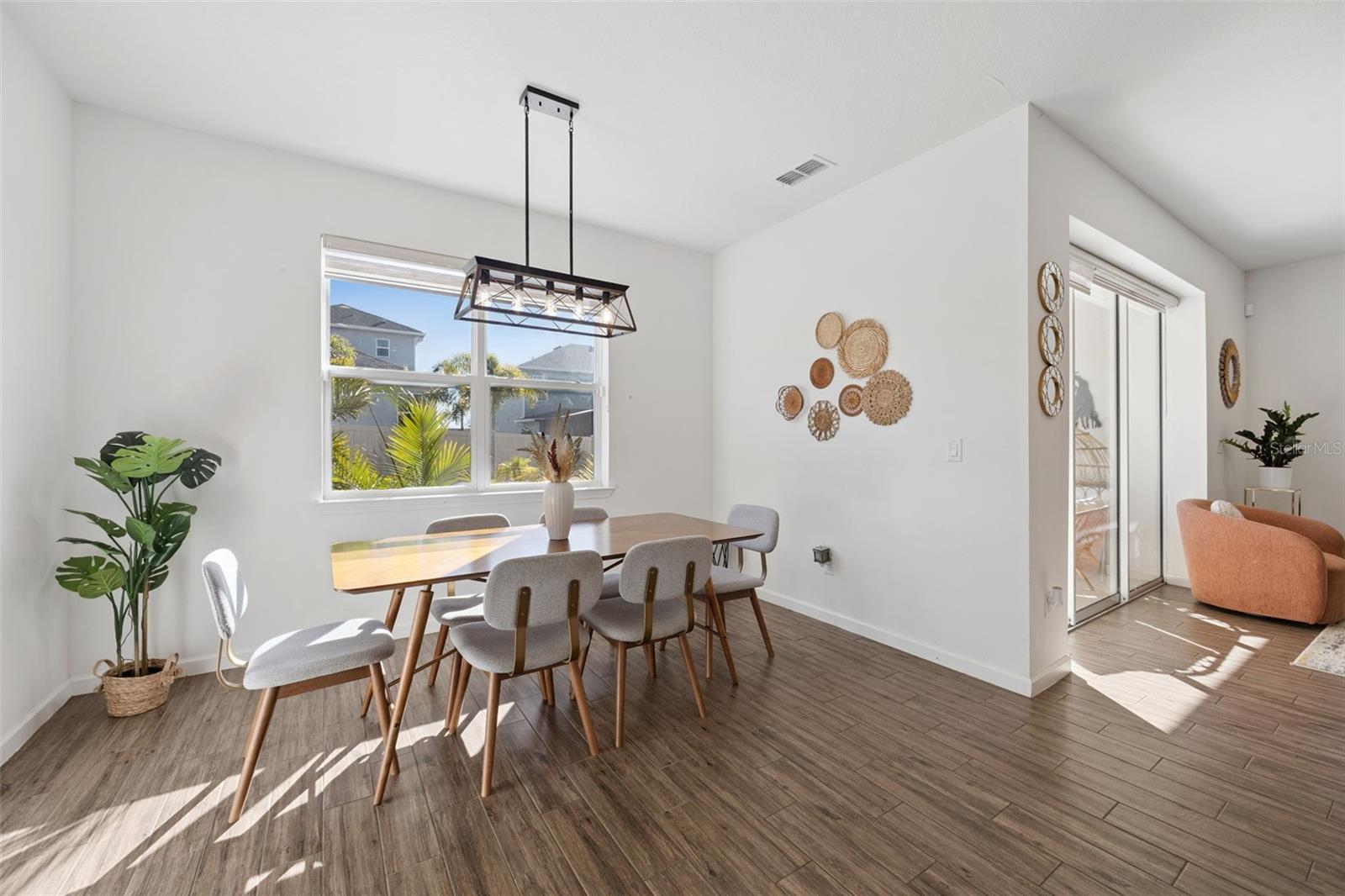 Image 22 of 76 For 4381 Davos Drive