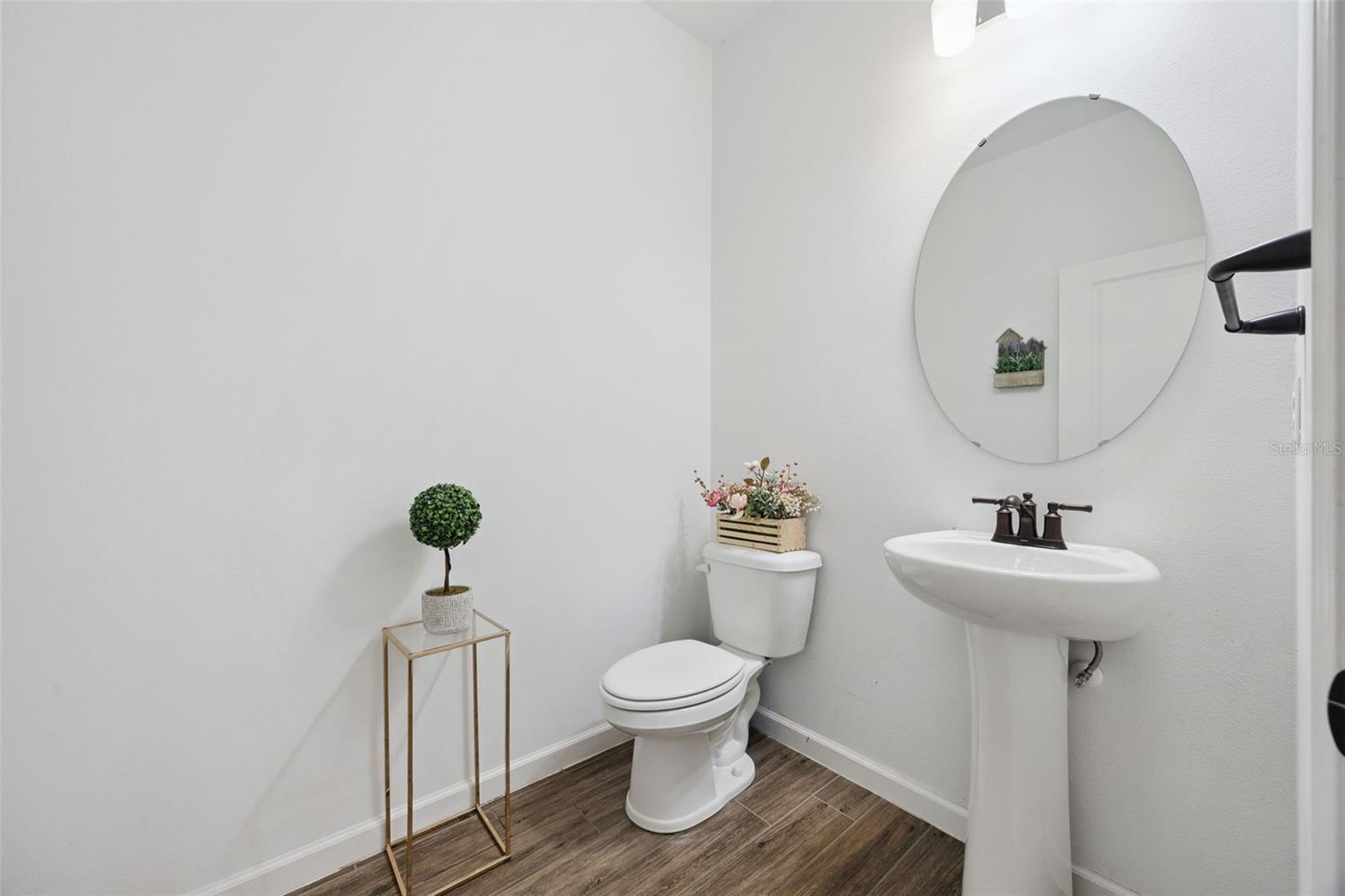 Image 28 of 76 For 4381 Davos Drive