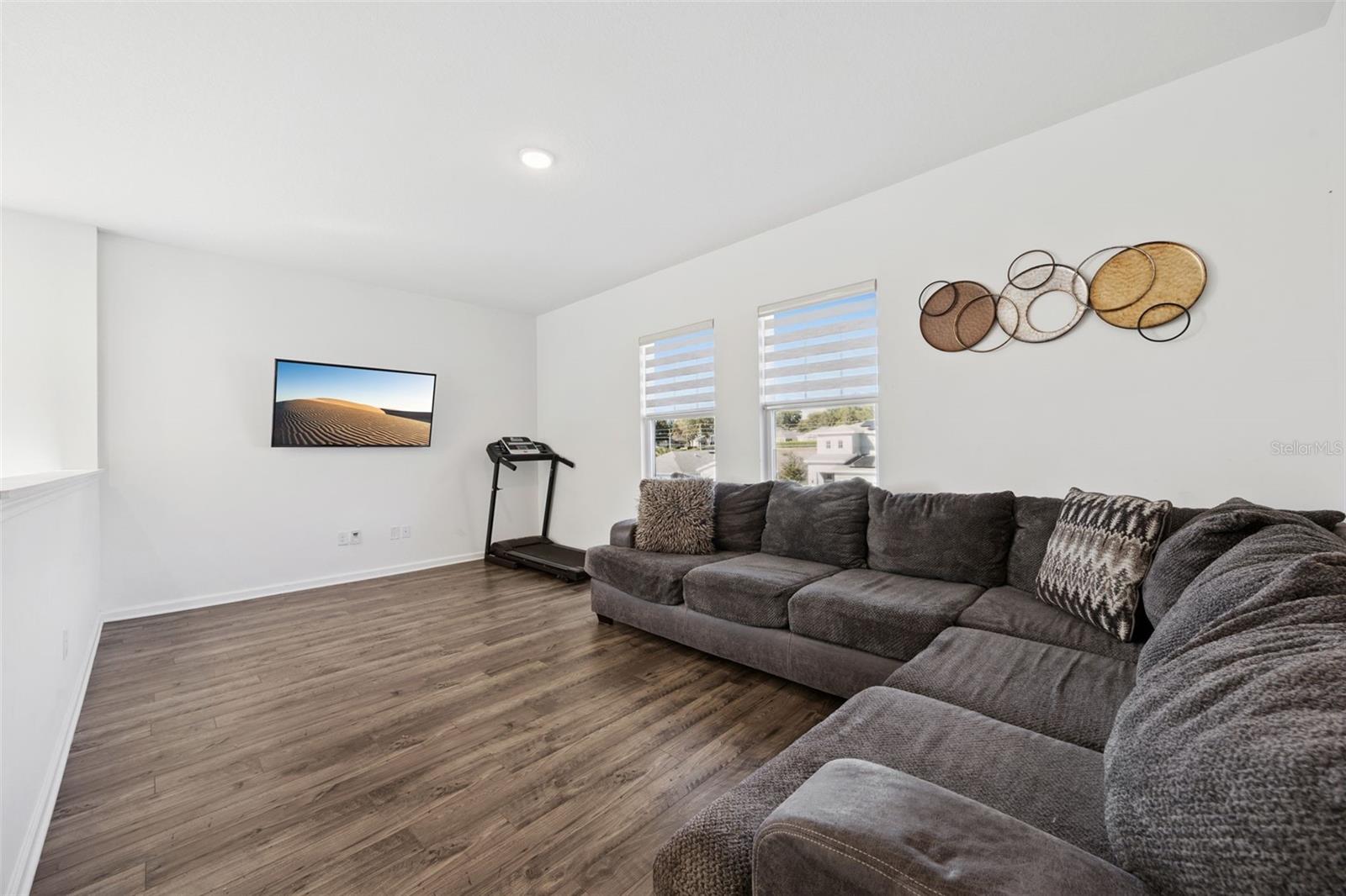 Image 34 of 76 For 4381 Davos Drive