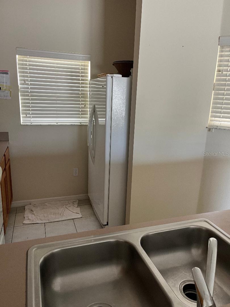 Image 3 of 20 For 4529 Alberto Circle